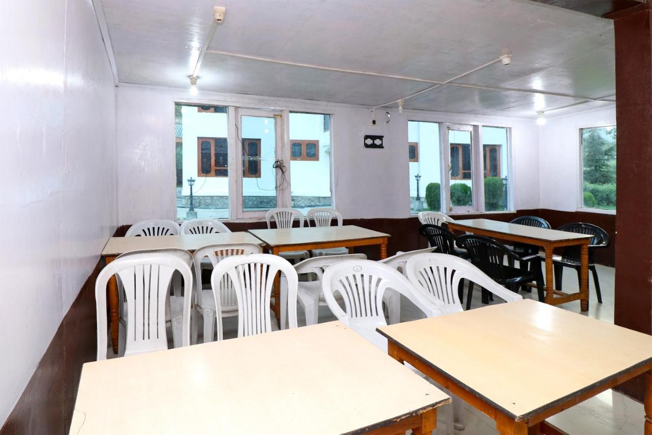 Oyo18416帕克宫殿酒店 Pahalgām 外观 照片